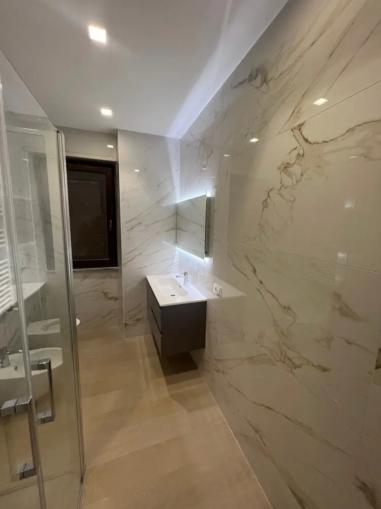 Resultado final de reforma de baño